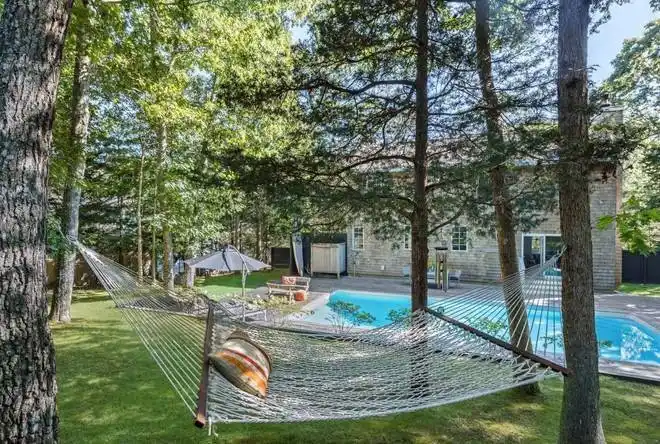 Exquisite Home in Coveted Settlers Landing