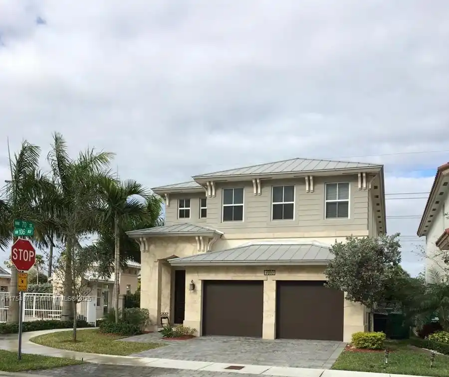 Spectacular Single Family Home