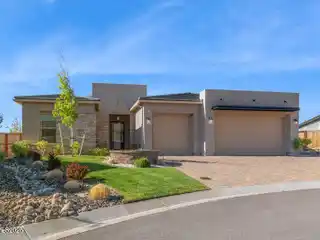 Stunning Luxury Home in the Cliffs at Somersett