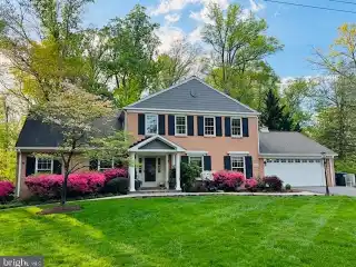 Exceptional Custom Home on a Beautiful Acre