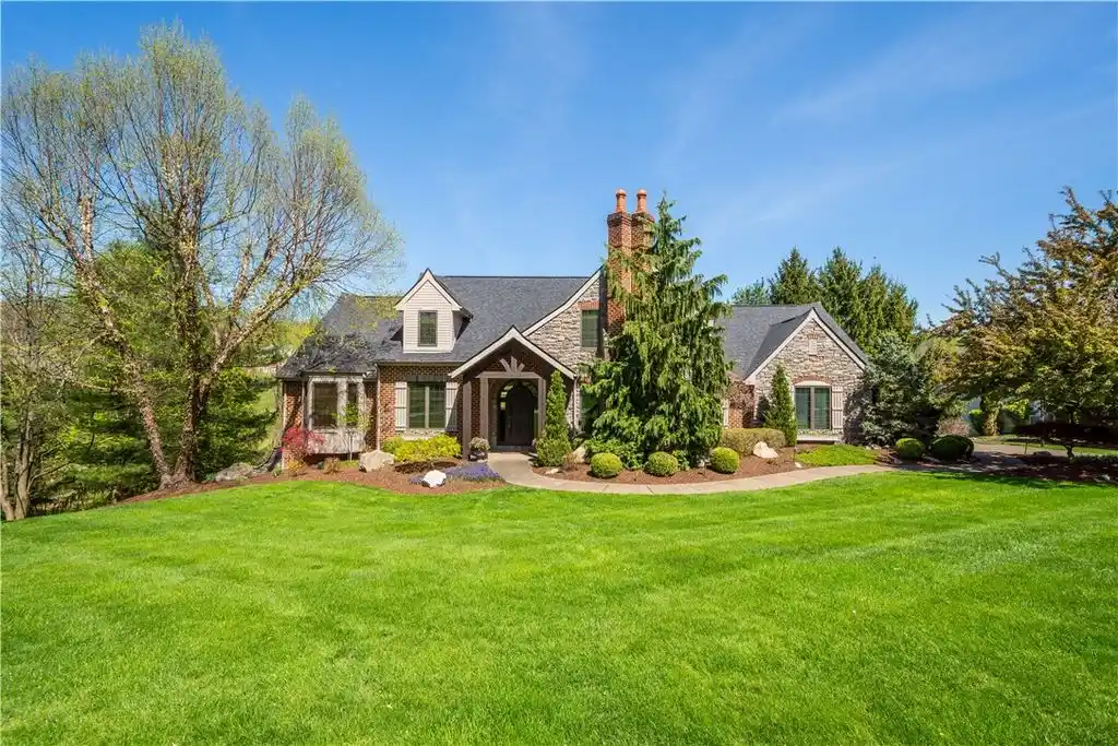Refined Luxury Overlooking Southpointe Golf Course