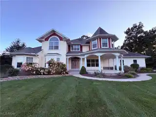 Gorgeous Freshly Updated Home