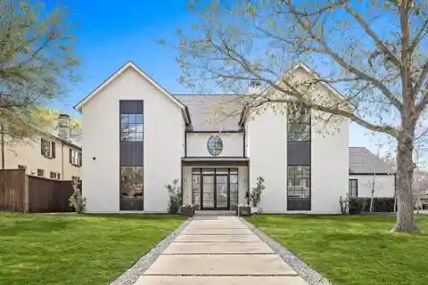 Exceptional Melshire Estates Home