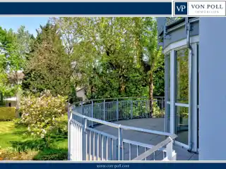 Stylishly Renovated Semi-detached House in a Prime Location