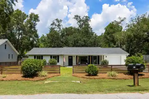 Thoroughly Renovated Home in an Ideal Location