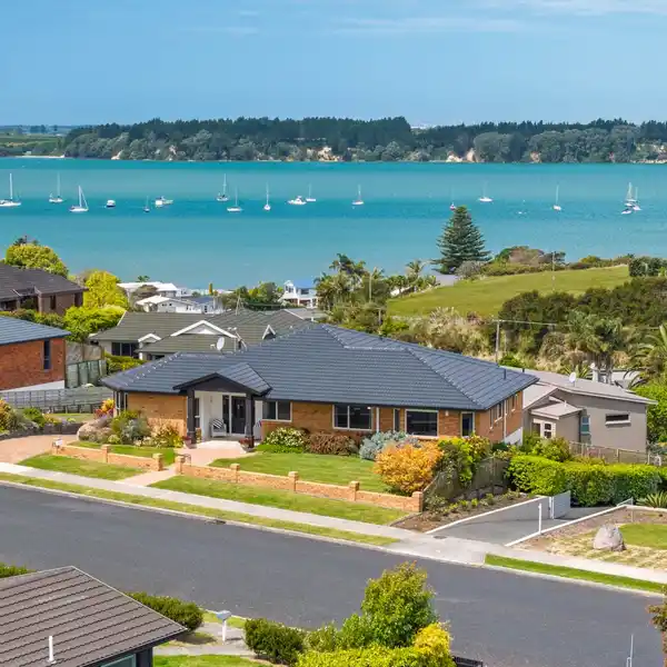 PIECE OF PARADISE IN OMOKOROA