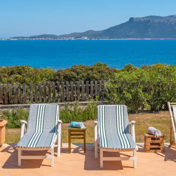 LOVELY VILLA WITH AMAZING SEA VIEWS
