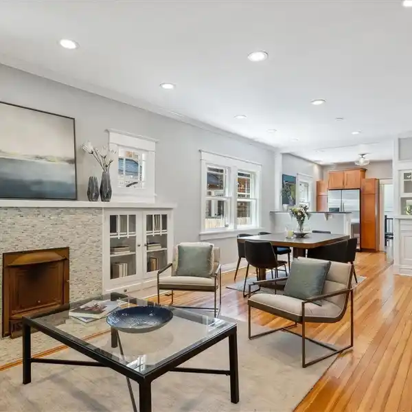 PERFECT BLEND OF CLASSIC CHARACTER AND MODERN COMFORT