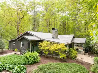 Restored Cabin on Lush Appalachian Sanctuary