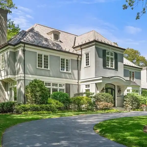 STATELY AND STYLISH COLONIAL IN PEIRCE ESTATES