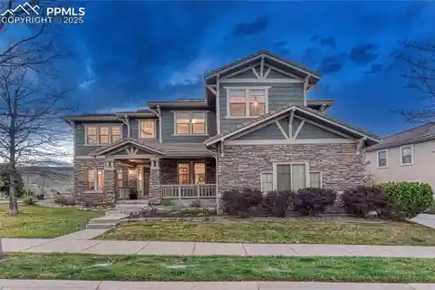 Craftsman Home in Coveted Bluffton Heights
