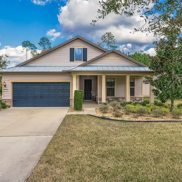 MOVE-IN READY HOME WITH A POPULAR PLAN IN DEL WEBB PONTE VEDRA