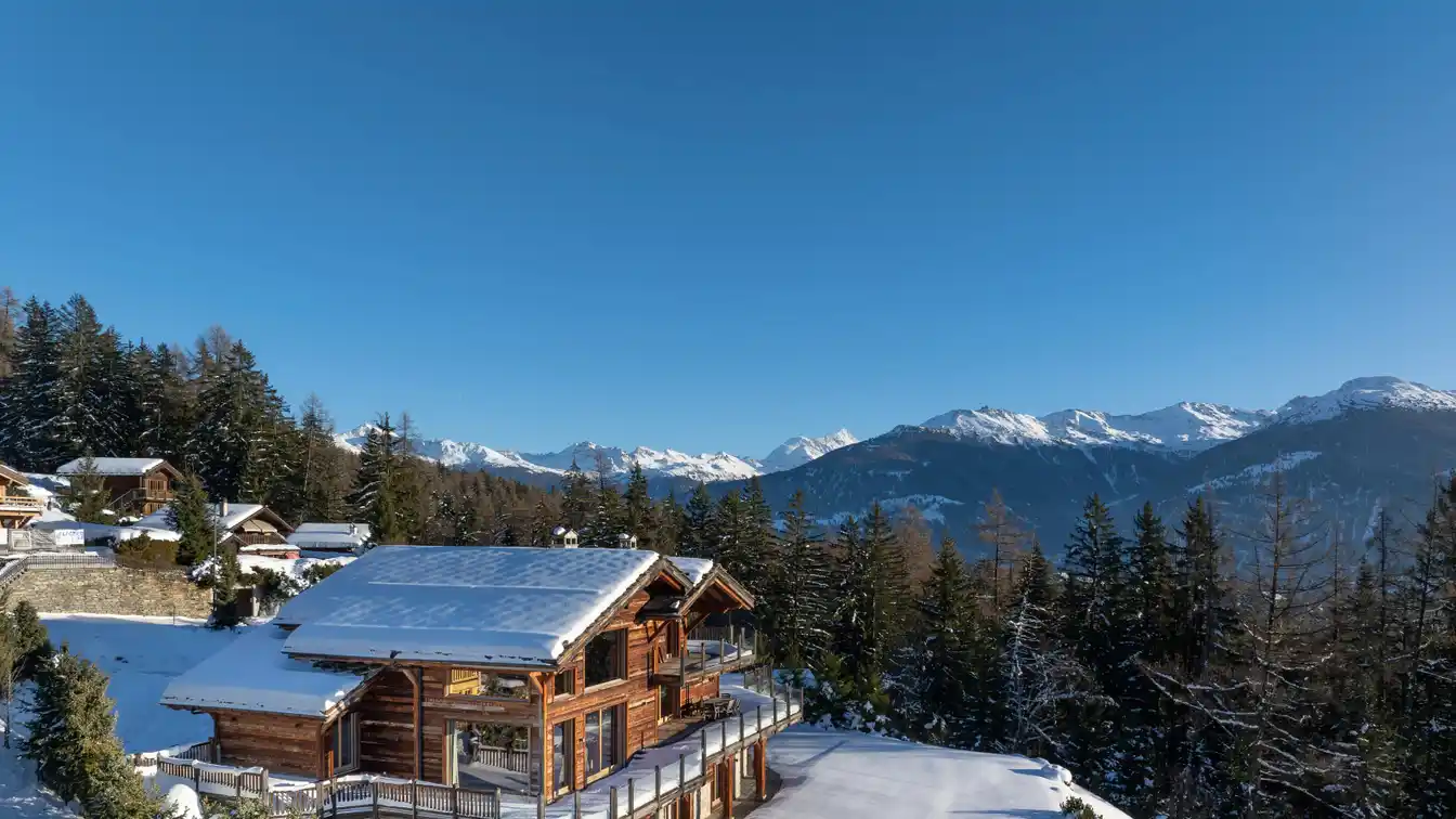 Sumptuous Property Enjoys an Exceptional Setting