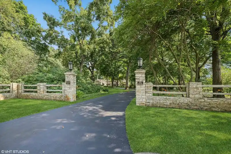 Stone Wood Manor