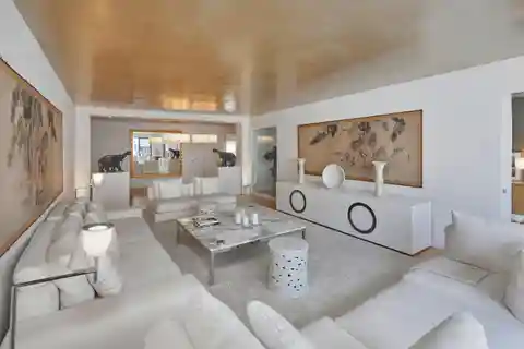 Opportunity on Fifth with Terrace