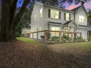 Rare Gem in Riverland Terrace