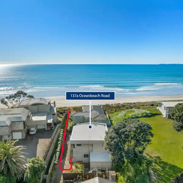 DREAMY DUAL LIVING WITH PRIVATE BEACH ACCESS