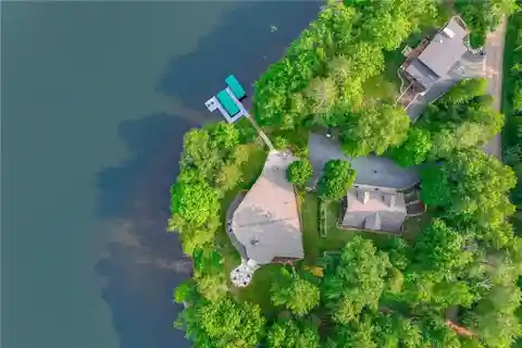 Spectacular Lake Point Property