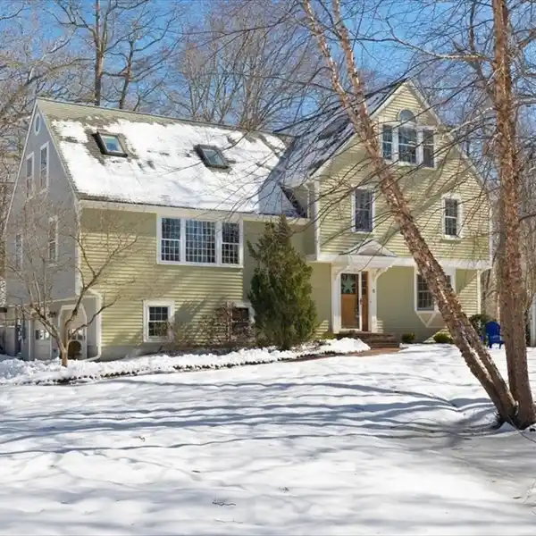 ACCESSIBILITY AND PRIVACY WITHIN COVETED CROW POINT