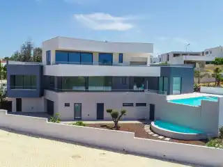 Contemporary Sea-View Villa