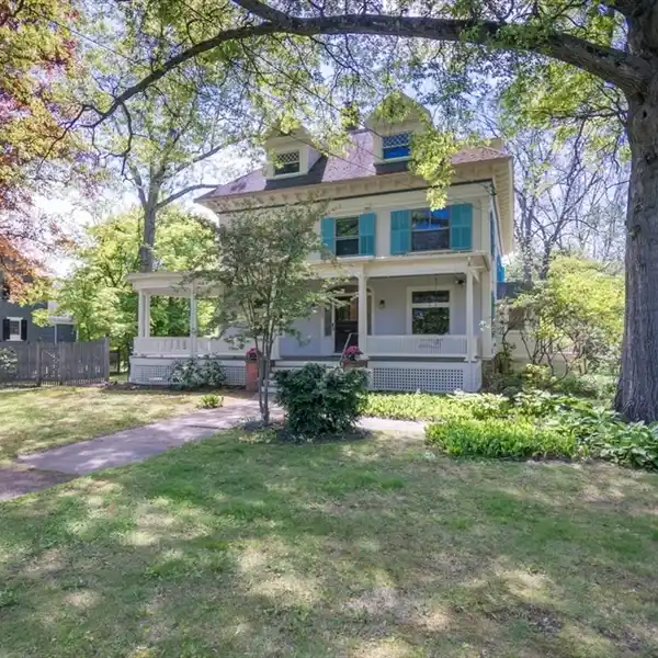 DOWNTOWN AMHERST ESTATE WITH DETACHED STUDIO