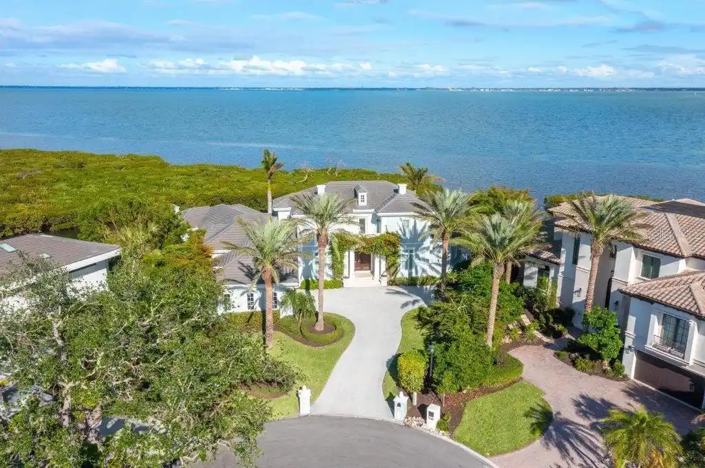 Exquisite Palladian-style Waterfront Estate