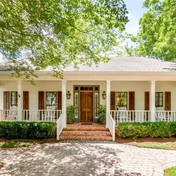 SOUGHT-AFTER HOME IN SPRING HILL