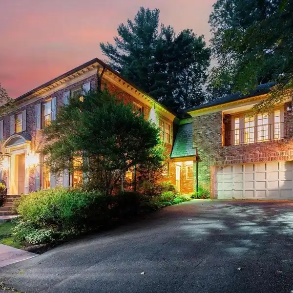 HILLSIDE RETREAT WITH LUSH GROUNDS