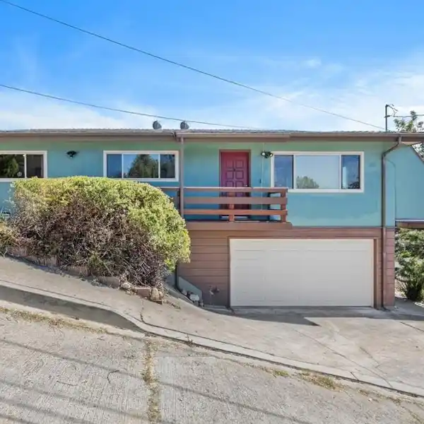 CHARMING BANKERS HILL BUNGALOW