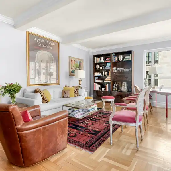 NINTH-FLOOR CORNER APARTMENT AT GOODHUE HOUSE