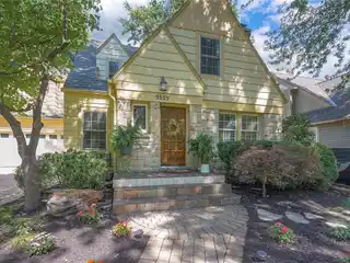 Spacious Home in the Sought-After Golden Triangle