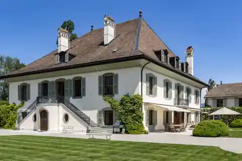 The Merlinge Estate