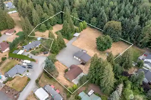 Charming Rambler on Three-Plus Acres