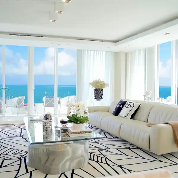 LUXURY CORNER UNIT WITH UNOBSTRUCTED OCEAN VIEWS