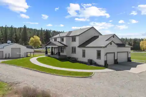 Custom Home and Horse Property on 4.3 Acres