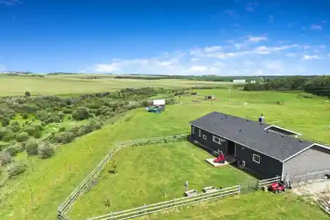 Meticulously Maintained and Stunning Bungalow
