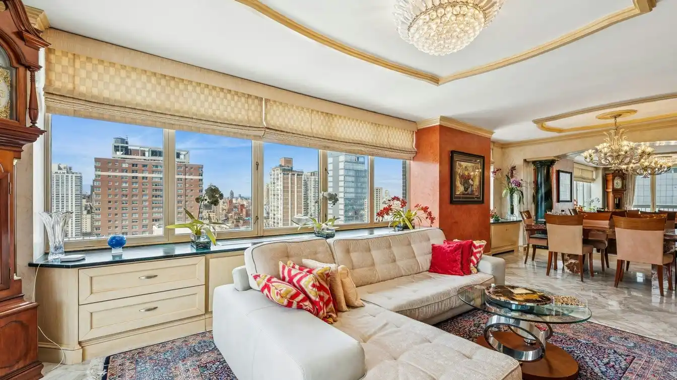 Elegant Rental with Private Terrace