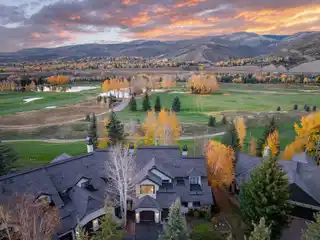 Modern Updates & Classic Mountain Charm | Arrowhead Living