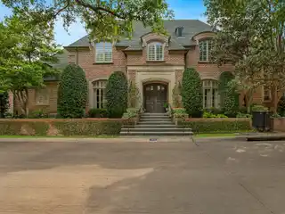 A Showplace in a Prime Location