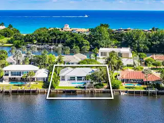 An Exclusive Island Setting Unlike Anywhere Else