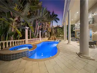 A Gem in Gated Hemingway Place