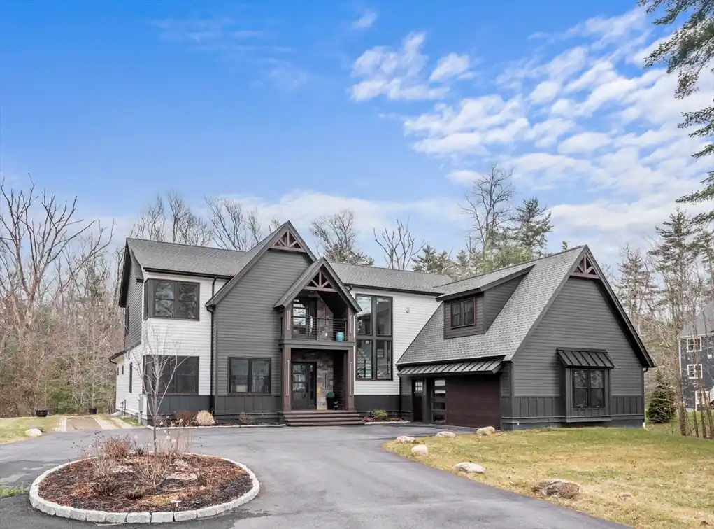 Gorgeous Home in Falcons Ridge