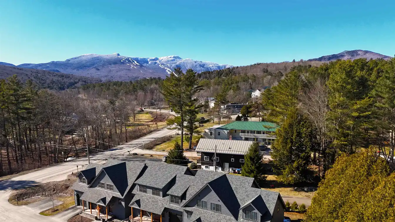 Furnished Stowe Luxury Townhome