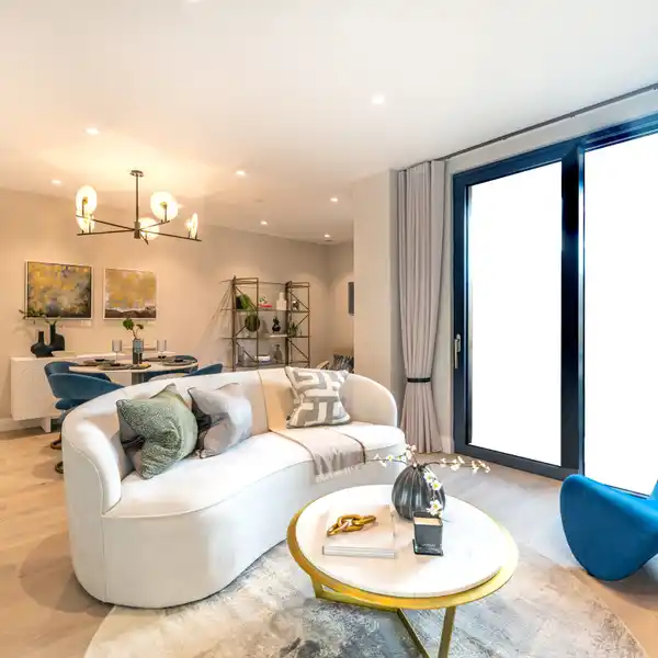 A NEW LUXURY LIFESTYLE AT CHELSEA RIVERVIEW