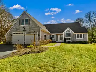Quintessential Cape Cod Home with Private Beach