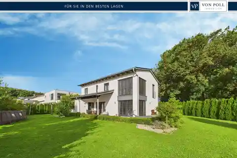 Elegant Property in a Quiet, Prime Location Just Outside Landshut