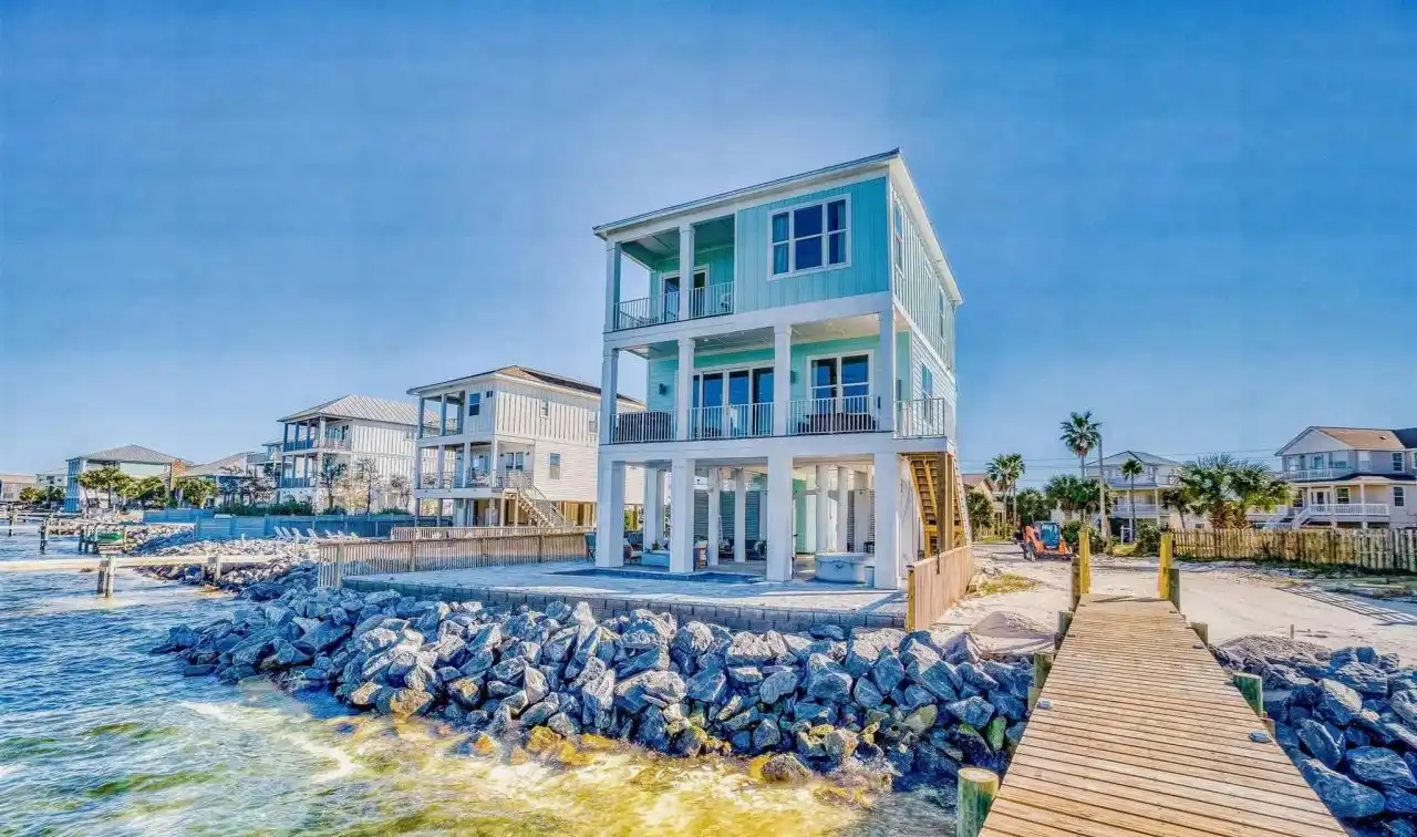 Gorgeous Pensacola Beach Home on the Sound