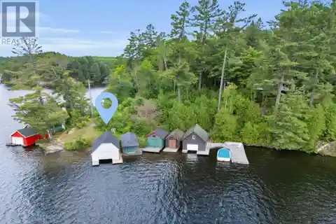 Beautiful Home in Quaint Rosseau