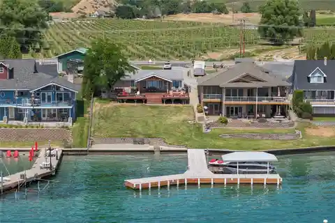 Rare Low Bank Waterfront Property