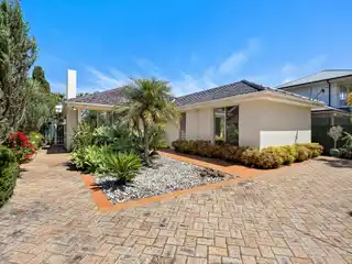 Immaculate Abode with a Slice of Versatile Family Living